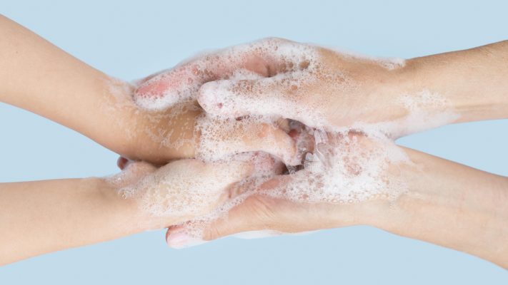 Dưỡng ẩm sâu và phục hồi hàng rào bảo vệ da