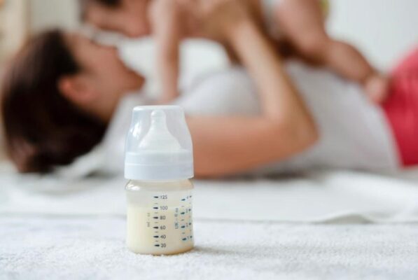  cách chọn sữa phù hợp cho bé nhẹ cân 